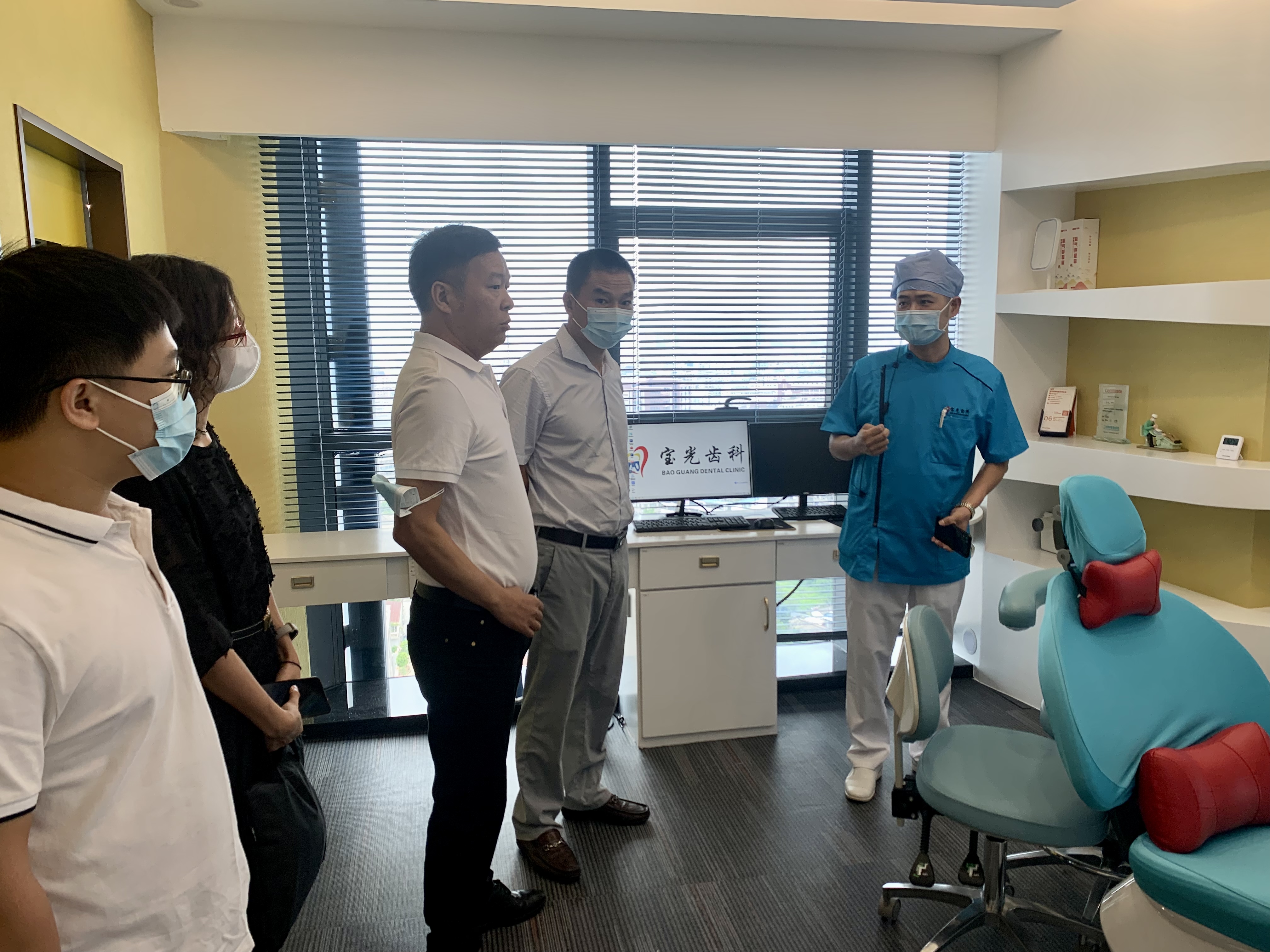 潮州市69书吧
口腔种植专项治理宣讲进医疗69书吧.jpg